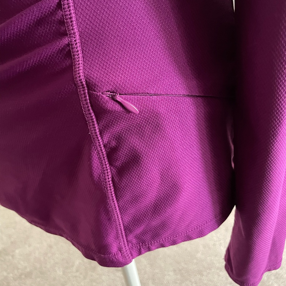 ATHLETA Magenta Long Sleeve Blouse, Small. - Picture 8 of 11